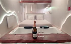 A La Folie - Loft & Spa