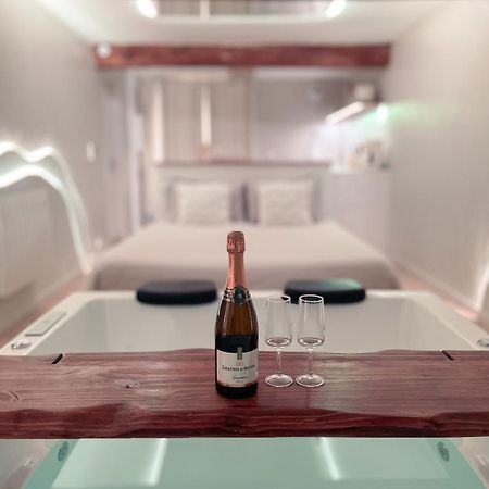 A La Folie - Loft & Spa Montrevault Extérieur photo
