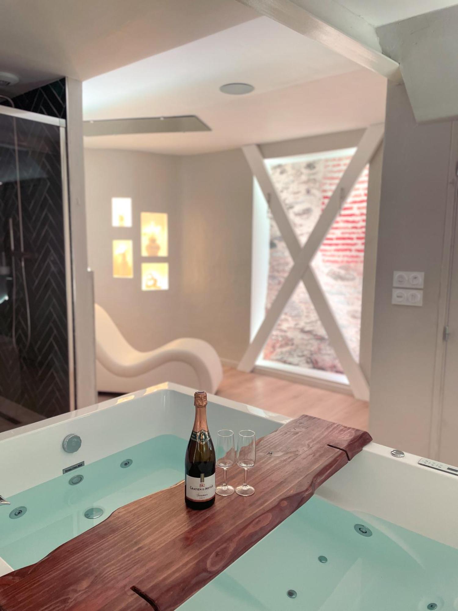 A La Folie - Loft & Spa Montrevault Extérieur photo